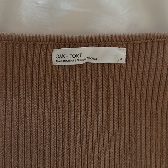 Oak and Fort Chestnut Sweater - Picture 2 of 5